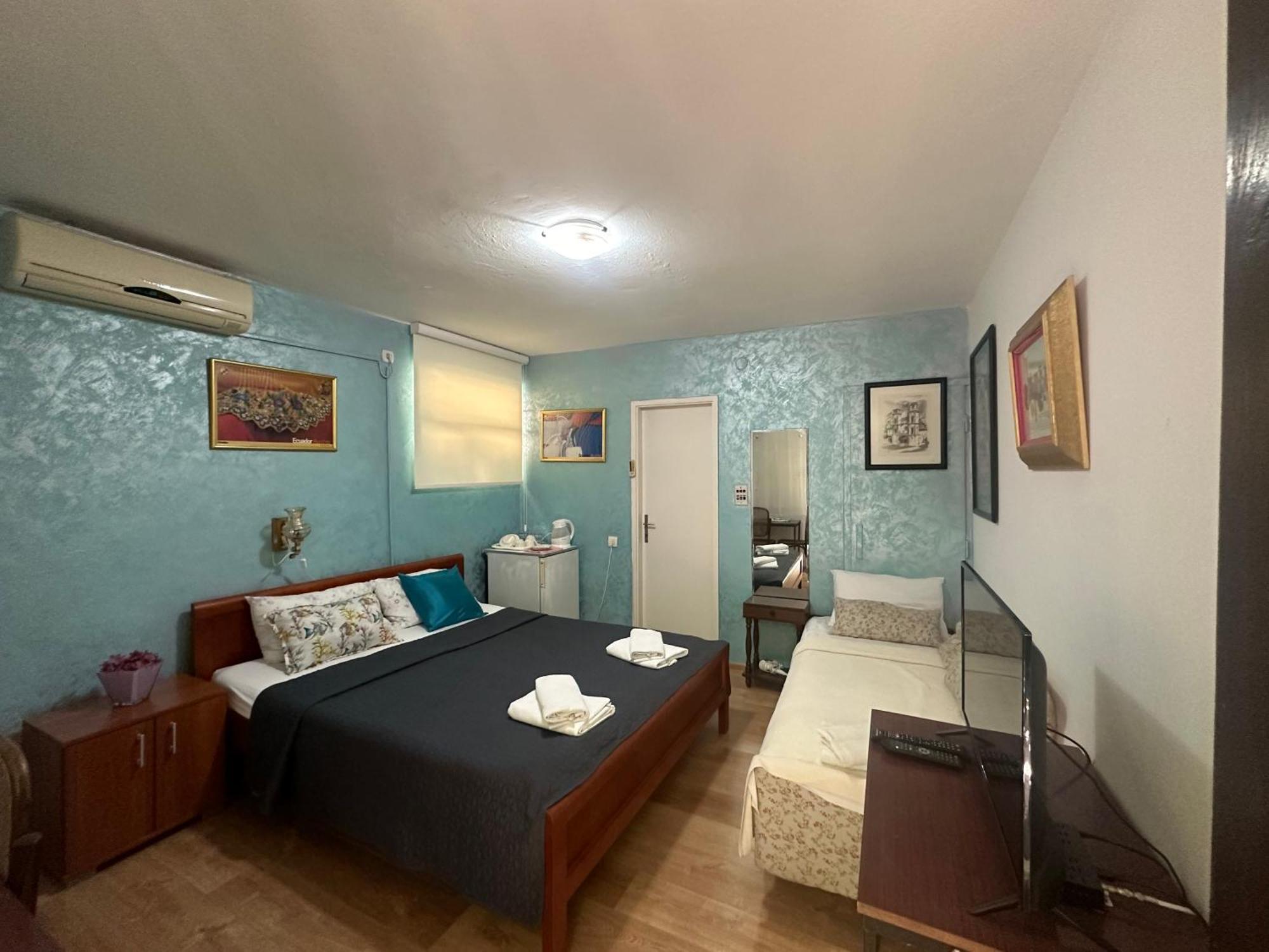 Astakos Apartments Будва Екстериор снимка