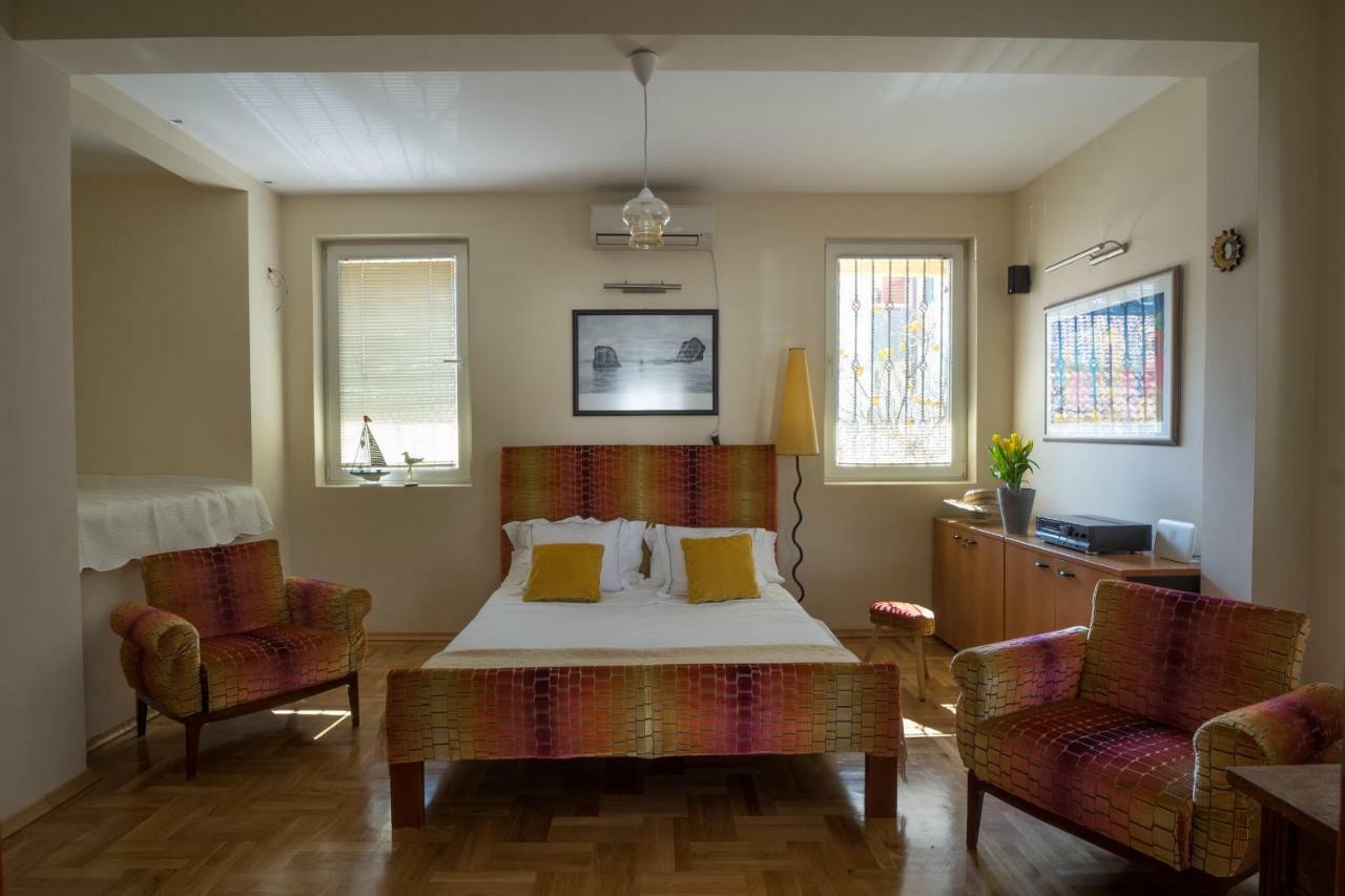 Astakos Apartments Будва Екстериор снимка